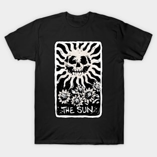 The Sun Skeleton Skull Tarot Card T-Shirt